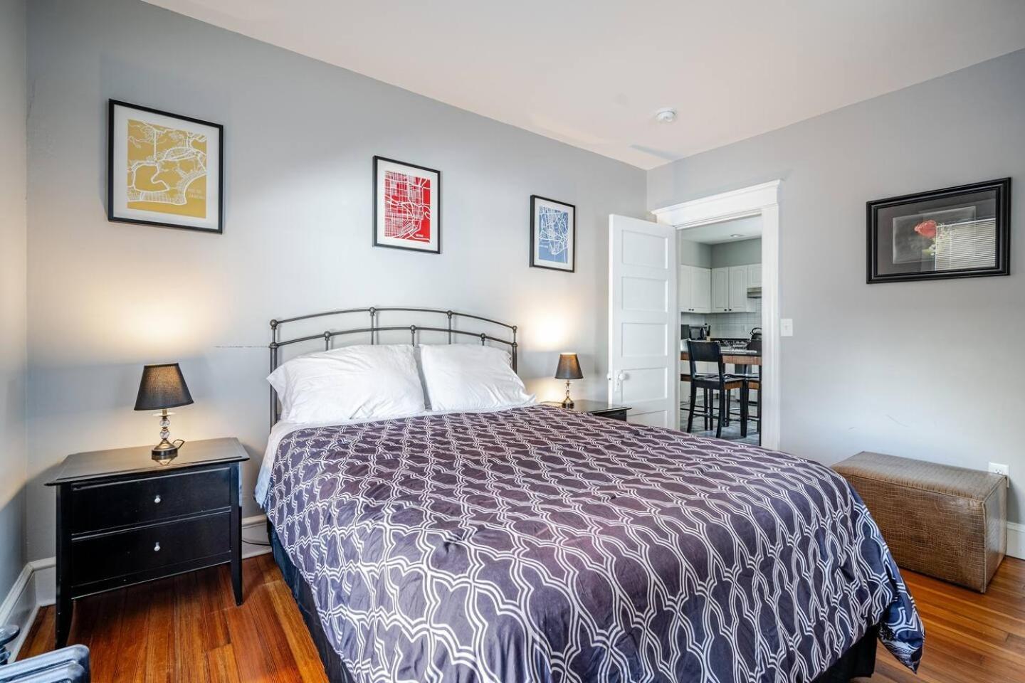 Welcome To Hat City Danbury, A Suburban Retreat 外观 照片