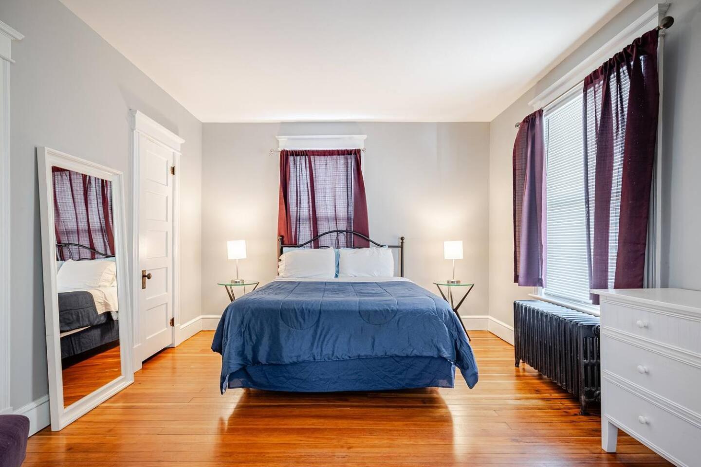 Welcome To Hat City Danbury, A Suburban Retreat 外观 照片